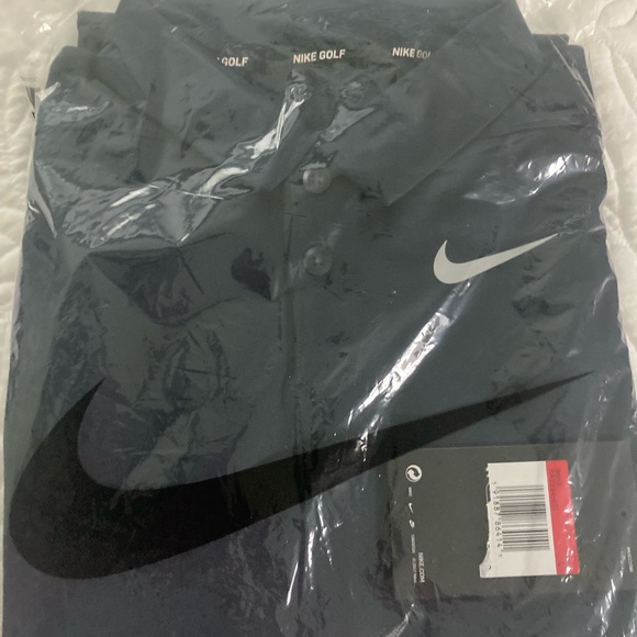 Nike boys shirt - Picture 4 of 8